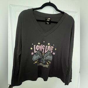 Wildreamers “Long Live” Graphic V-Neck Top